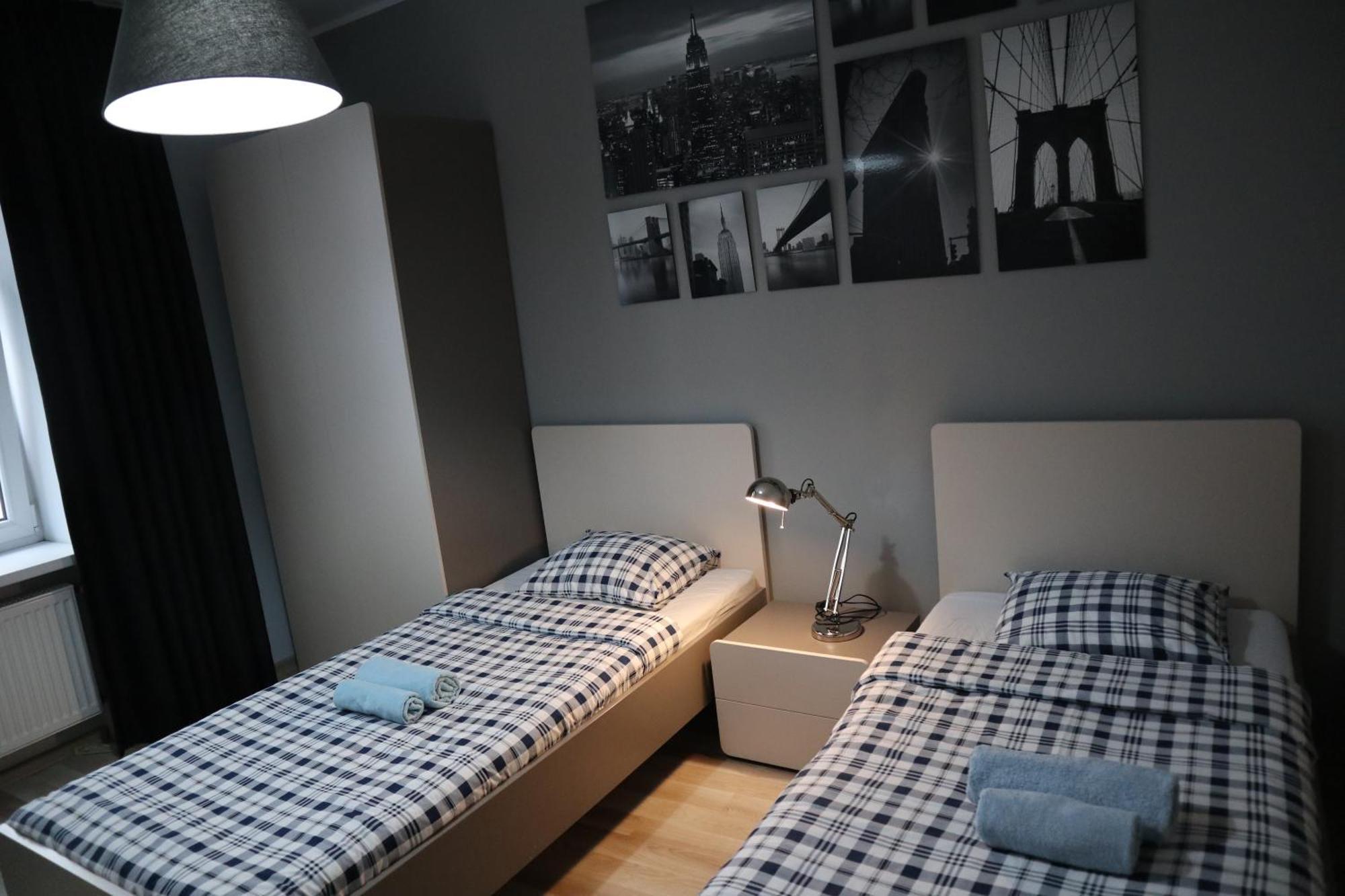 Mimosa Rooms Poznań Exteriör bild